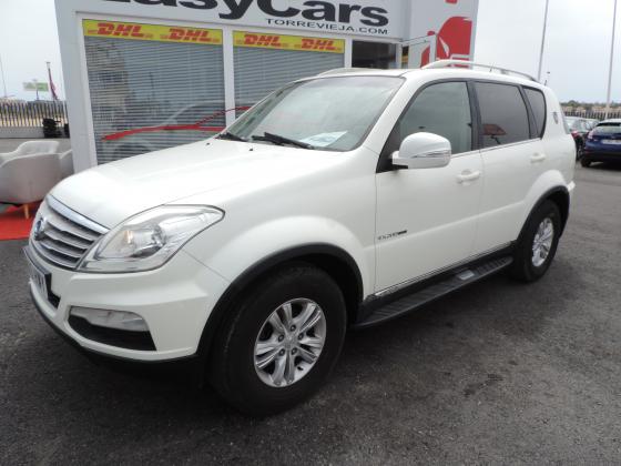 Ssangyong - Rexton 7 Seater  MPV 7 seater  Diesel