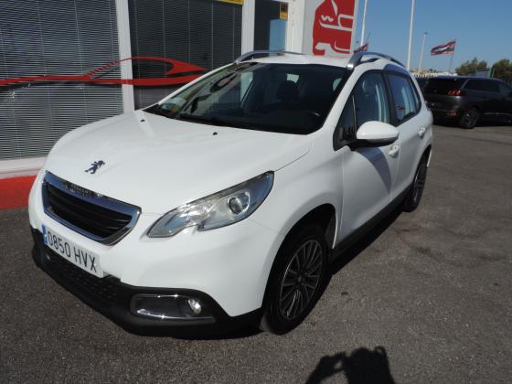 Peugeot  - 2008 4x2 Petrol